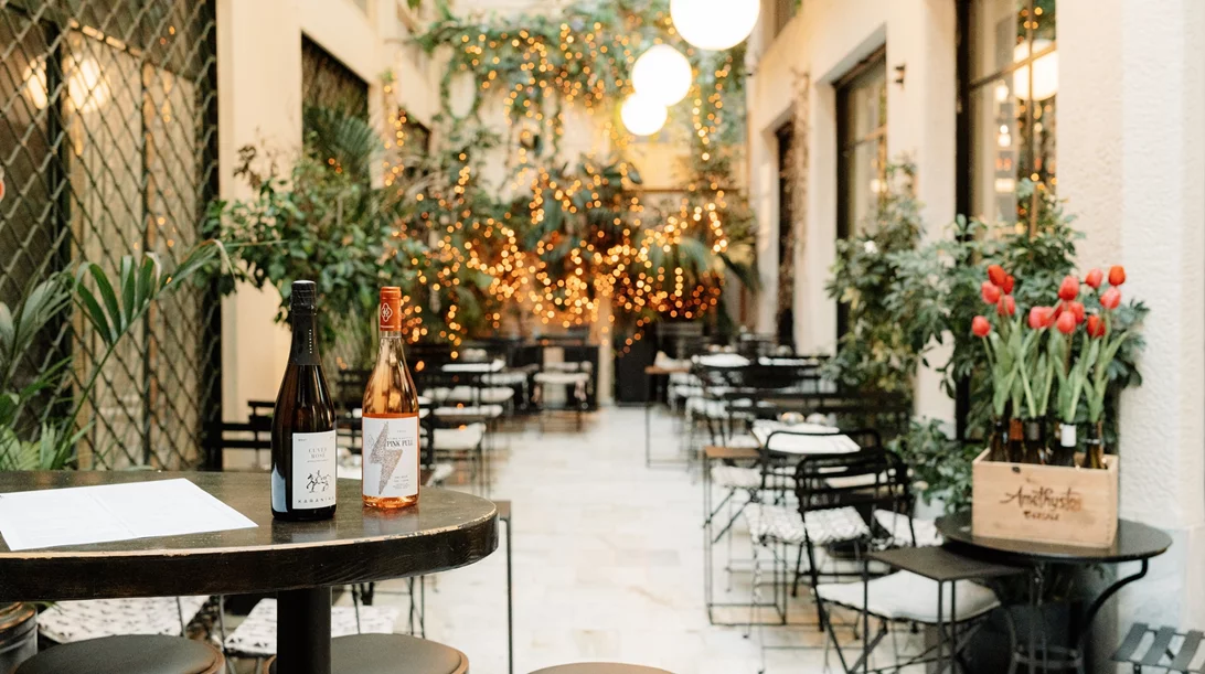 'Psyche', ένα wine bistro-όαση στο αθηναϊκό κέντρο