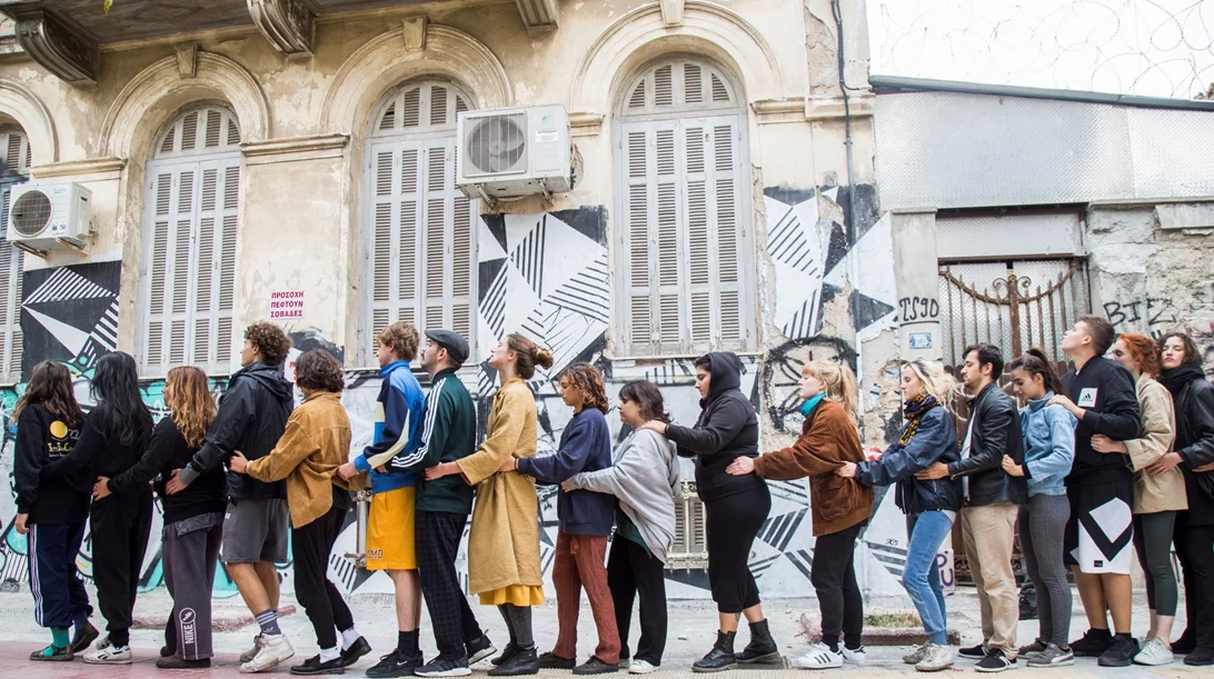 Το 12ο Φεστιβάλ Χειροποίητου και Ανακυκλώσιμου Θεάτρου (ξανά)ανάβει τη φλόγα της τέχνης