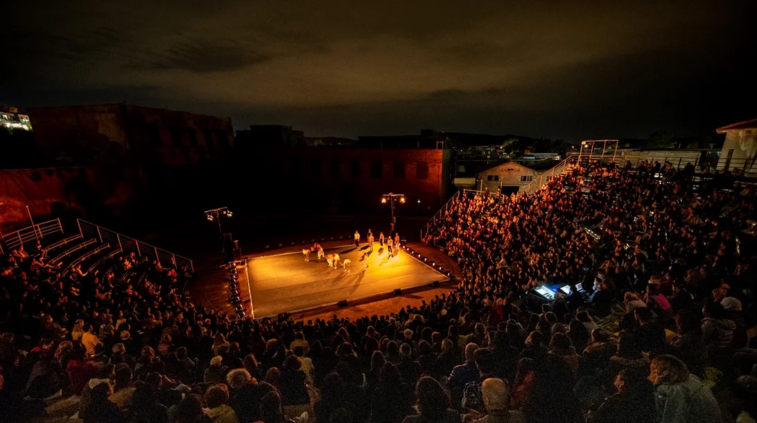 Με περισσότερους από 4.500 θεατές πραγματοποιήθηκε το "Spring Forward" προάγγελος του προγράμματος της 2023 Ελευσίνα Πολιτιστική Πρωτεύουσα της Ευρώπης