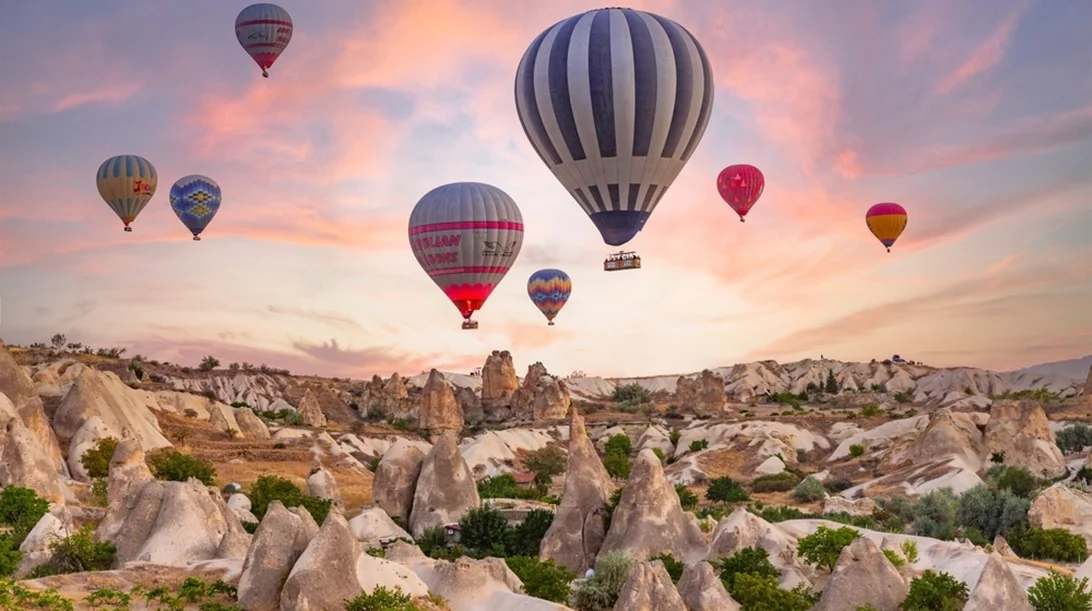 Ελλάδα-Τουρκία: Ταξίδι συνεργασίας με φόντο δημοφιλείς προορισμούς