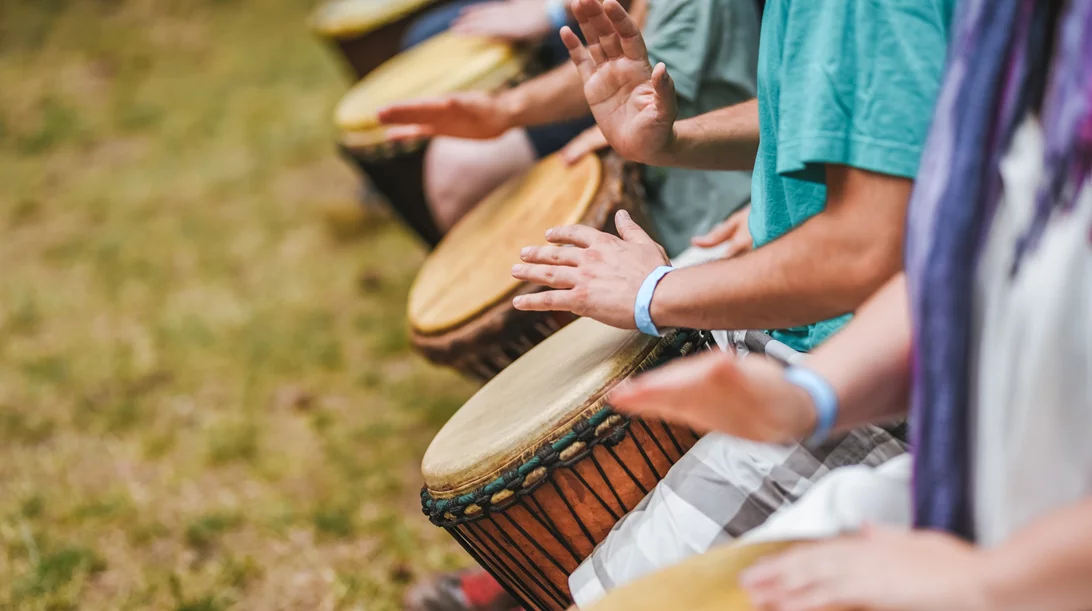 Δωρεάν εργαστήρι κρουστών και μαθήματα χιπ χοπ σε Γκράβα και Κυψέλη