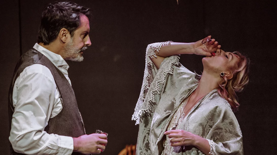 Το Αγγέλων Βήμα συνεχίζει δύο παραστάσεις του και μετά το Πάσχα