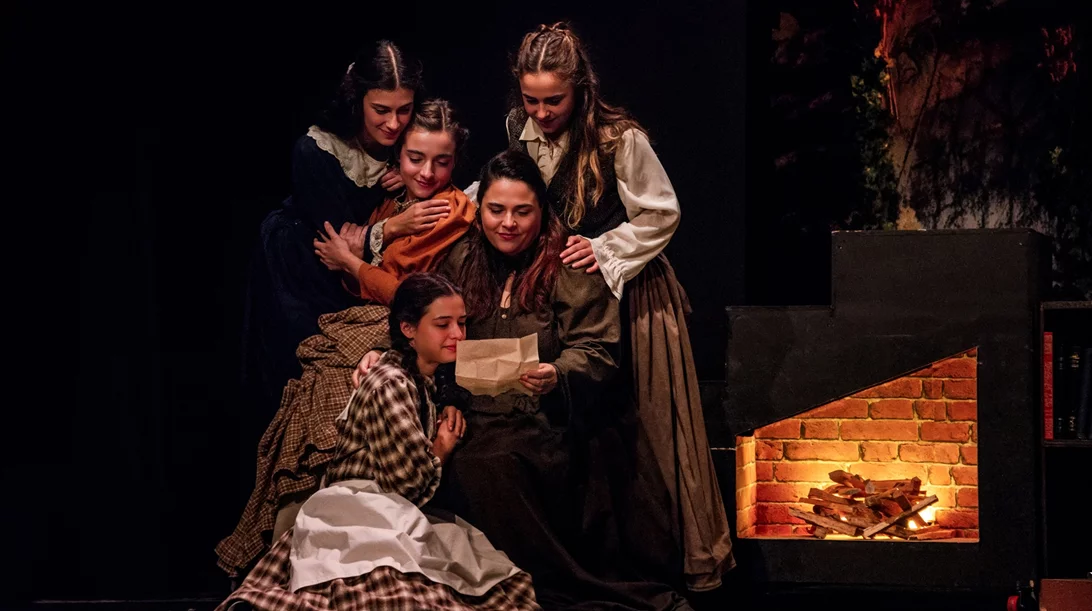 Είδαμε τις "Μικρές Κυρίες" στο Αλάμπρα που δεν είναι μόνο για κορίτσια, είναι για όλους