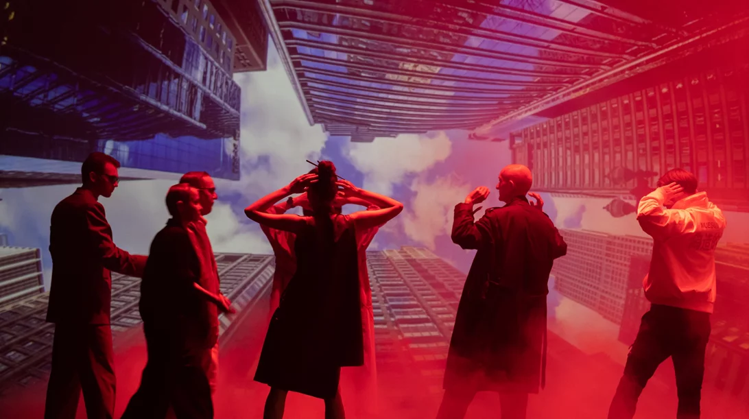 "Rohtko": Το ψυχεδελικό multimedia θέαμα του Λούκας Τβαρκόφσκι επιστρέφει στη Στέγη Ιδρύματος Ωνάση