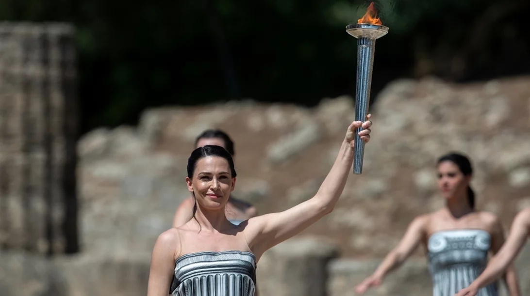 Η ηθοποιός Μαίρη Μηνά Πρωθιέρεια στην Τελετή Αφής της Ολυμπιακής Φλόγας