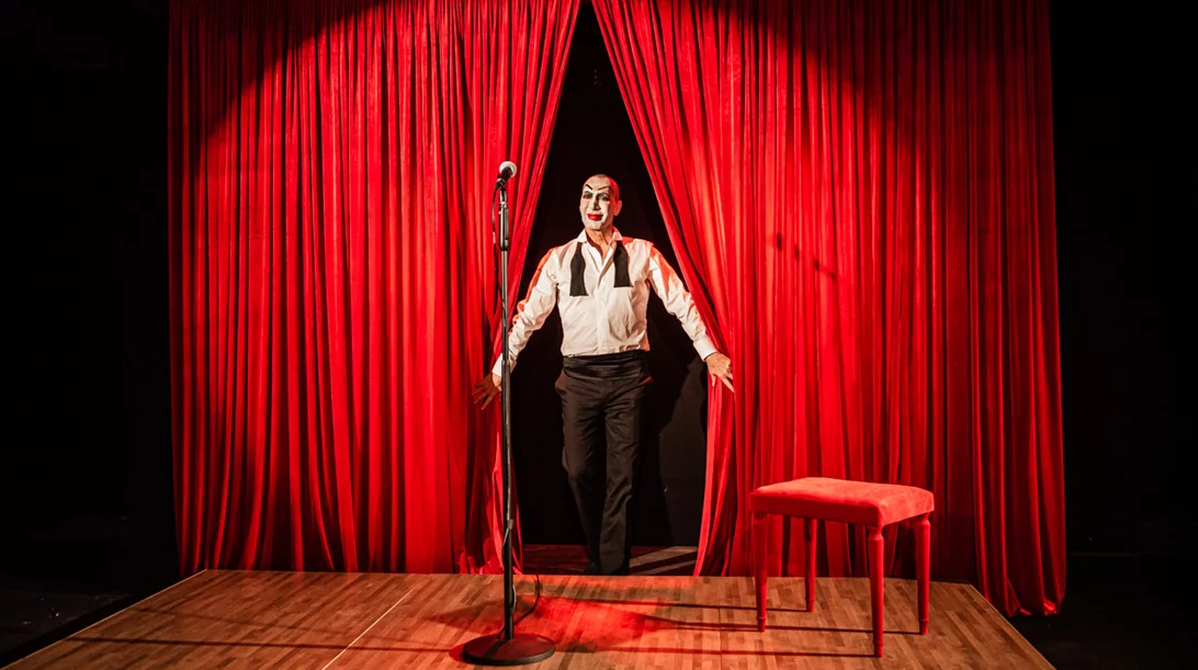 Πέντε θεατρικές παραστάσεις επιστρέφουν στη σκηνή