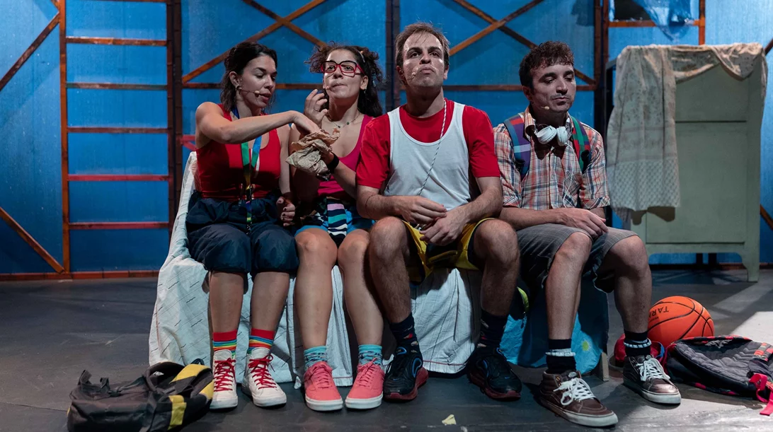 "Τζέλα, Λέλα, Κόρνας και ο Κλεομένης" για λίγες ακόμα παραστάσεις