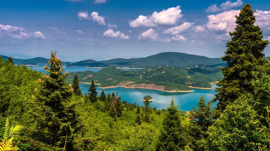 6 λόγοι για μια απόδραση στη λίμνη Πλαστήρα