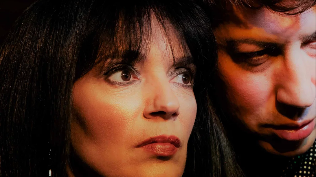 "Κομμάτια και θρύψαλα": Μια ενδιαφέρουσα παράσταση από τους Θεατρίνων Θεατές