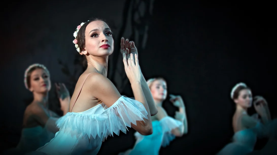 Απολαύστε τη "Ζιζέλ" με 120 χορευτές στο Ηρώδειο