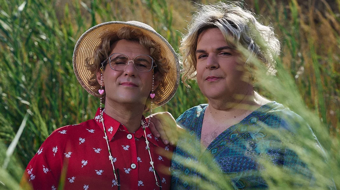 Η τολμηρή κωμωδία "Αι Γυμνισταί" έρχεται στο Rabbithole