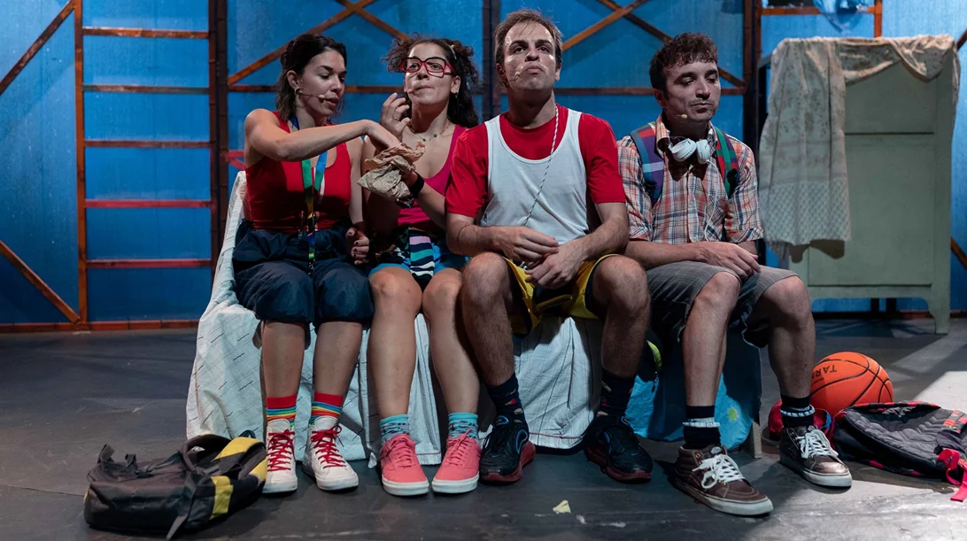 "Τζέλα, Λέλα, Κόρνας και… ο Κλεομένης" μάς κάνουν παρέα μέχρι τέλη Απρίλη