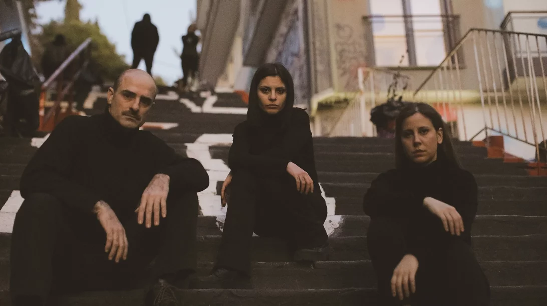 "Κατερίνα Γώγου: Το γαμώτο που δεν έζησα": Η sold-out παράσταση του Ανδρέα Ζαφείρη επιστρέφει για 3η χρονιά