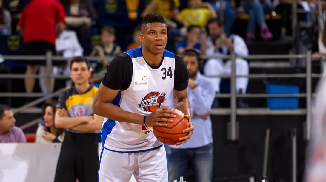 Ο Γιάννης Αντετοκούνμπο γίνεται παραγωγός σε ελληνική ταινία