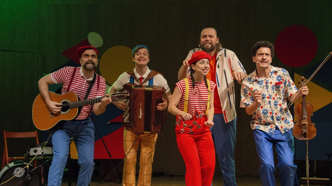 Τραγουδήστε με τους "Ντο-ρε-μι-ρέδες" της ομάδας Κοπέρνικος