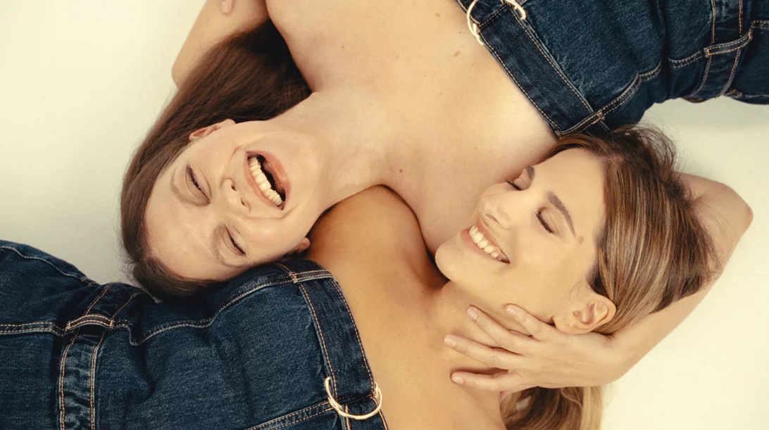 Άρτεμις Γρύμπλα, Λίλα Μπακλέση, Κωνσταντίνος Μπιμπής: "Καμία γυναίκα δεν είναι ασφαλής όσο υπάρχουν "θεοί" που πιστεύουν ότι έχουν δικαίωμα πάνω της"