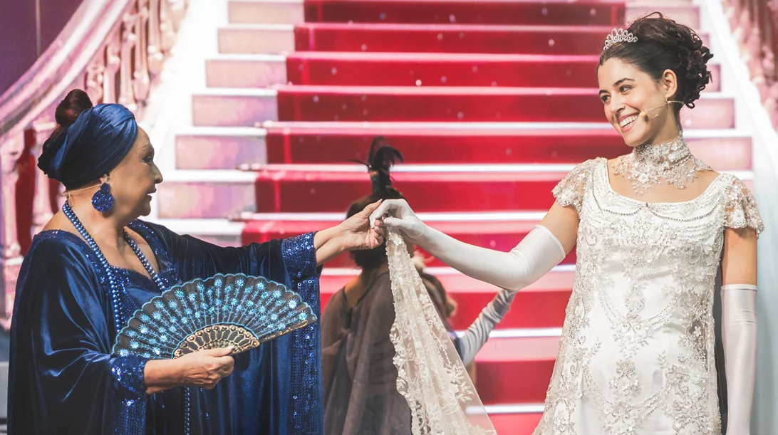 Είδαμε το μιούζικαλ "Ωραία μου κυρία" στο Παλλάς με τους Demy, Ιεροκλή Μιχαηλίδη, Μίρκα Παπακωνσταντίνου, Ίαν Στρατή