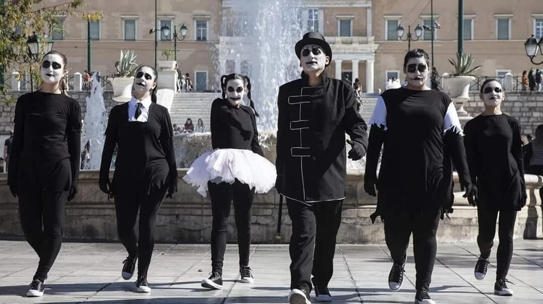 "Free Freaks": Τα Φρικιά εισβάλουν και πάλι στο θέατρο Βαφείο