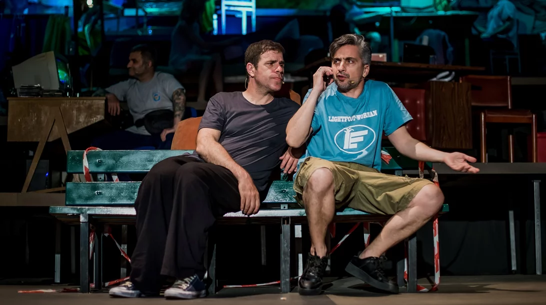 Παράταση για το "Τσίου... Η παράσταση"