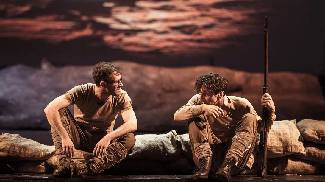 "Ματωμένα χώματα": Καλοκαιρινή συνέχεια για την συγκινητική παράσταση του Γιώργου Παλούμπη