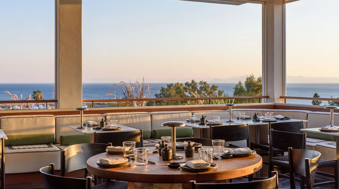 Μια νέα, pan-Asian ταράτσα στην Αθηναϊκή Ριβιέρα