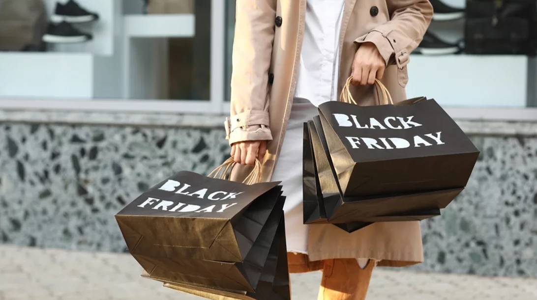 Black Friday 2024: προσφορές για ταξίδια και εκπτώσεις σε δημοφιλείς προορισμούς
