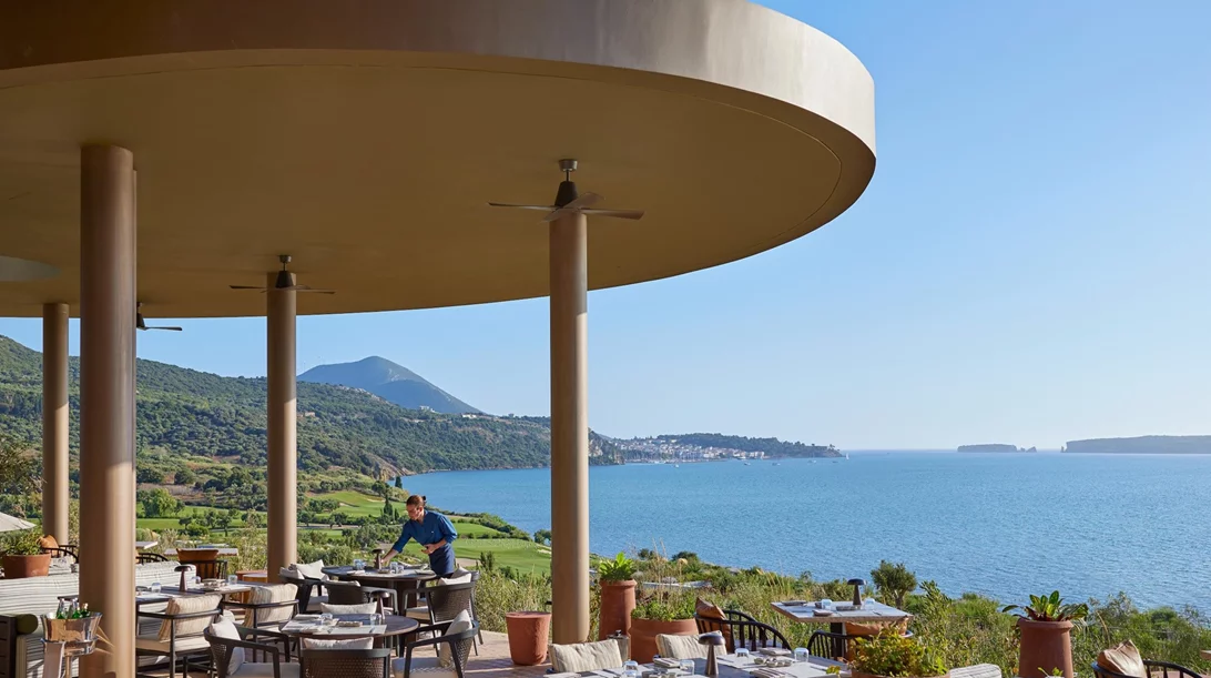 "Oliviera Unveiled": Το Mandarin Oriental, Costa Navarino ταξιδεύει τη γεύση της Ελλάδας σε όλο τον κόσμο