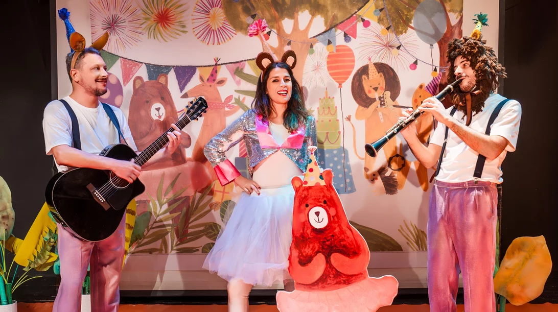 "Τα γενέθλια της Ριρίκας": Τραγουδήστε με τη Μαρία Κηλαηδόνη στην παιδική παράσταση του θεάτρου Μεταξουργείο