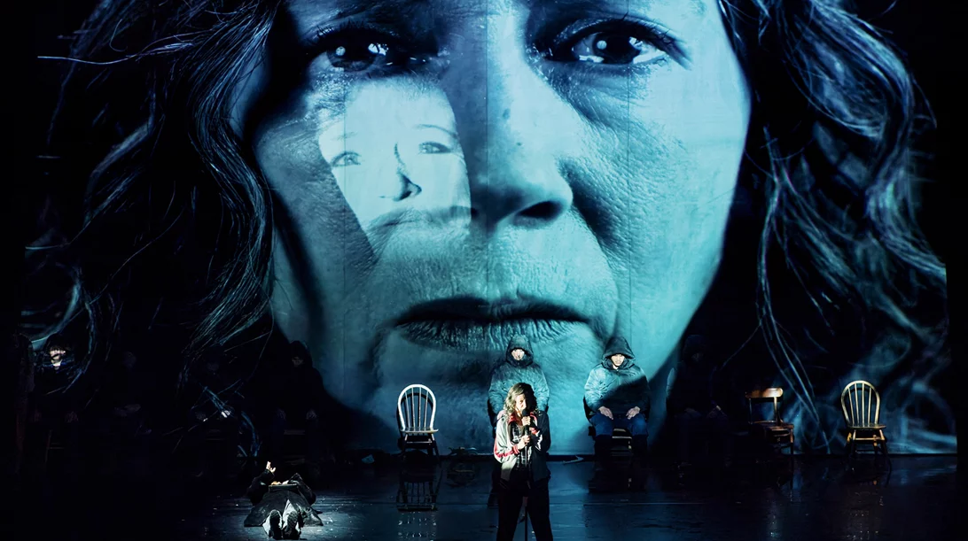 "Οδήγησε το αλέτρι σου πάνω από τα οστά των νεκρών": Η προπώληση άρχισε