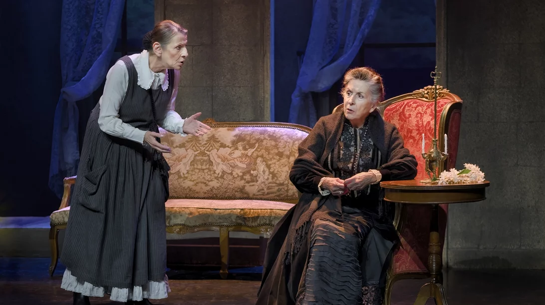 Το "Μυστικό της Κοντέσσας Βαλέραινας" με τη Νένα Μεντή συνεχίζεται μέχρι την Κυριακή των Βαΐων