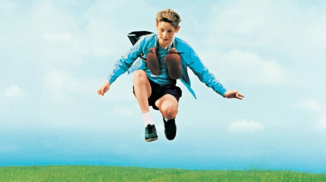 "Ο Χρήστος Ακούει Σινεμά στο Δαναό" και το 2025 ξεκινά χορεύοντας με τον Billy Elliot