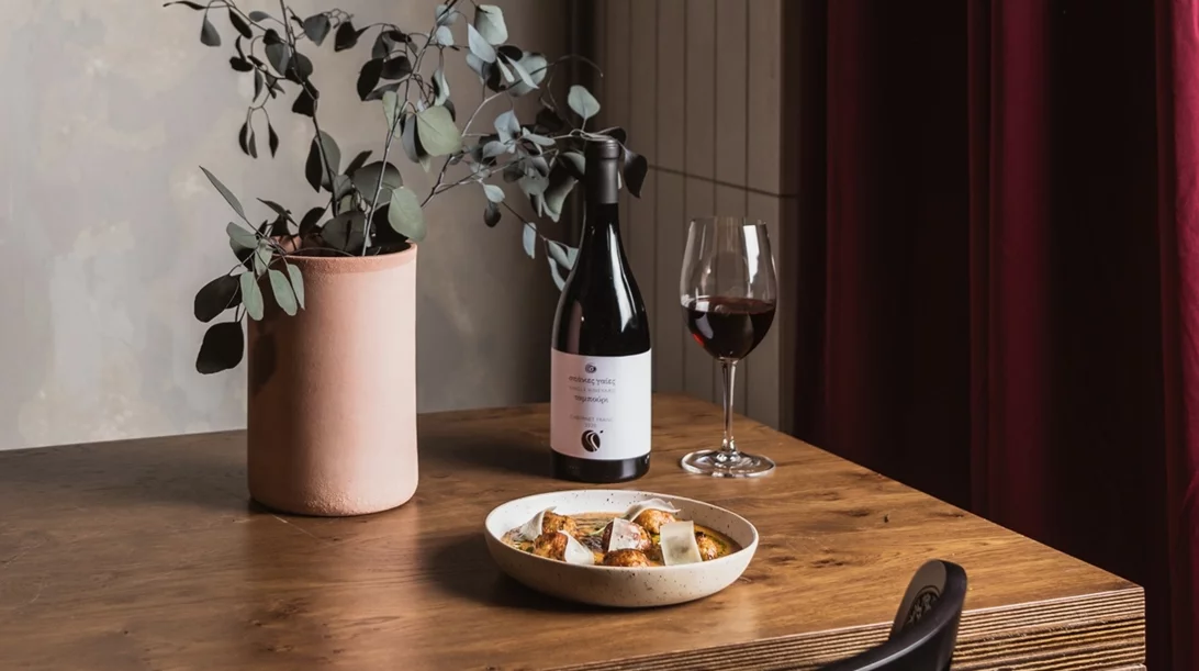'Terroirist': Φέρνοντας την wine bar κουλτούρα στο Χαλάνδρι
