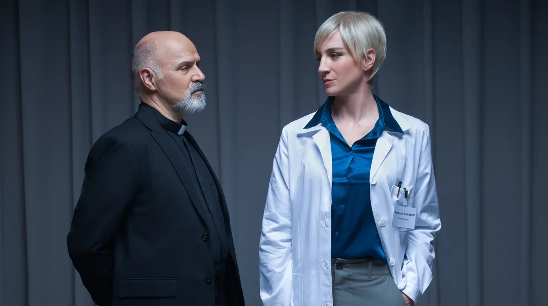 Πρώτες φωτογραφίες από το καθηλωτικό "The Doctor"