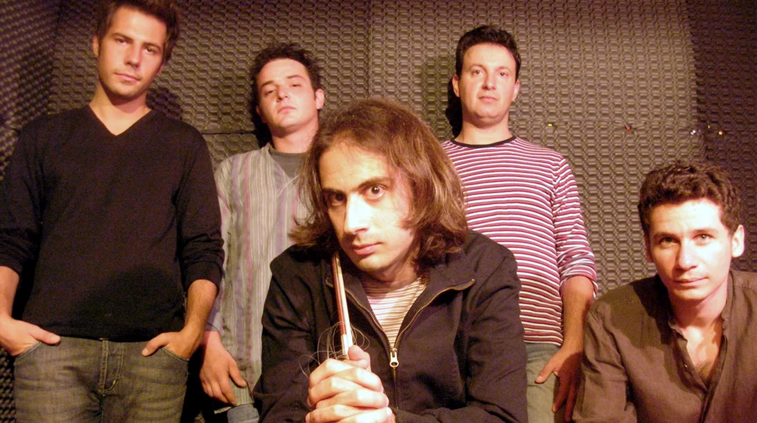 Εδώ Μιλάνε για Λατρεία