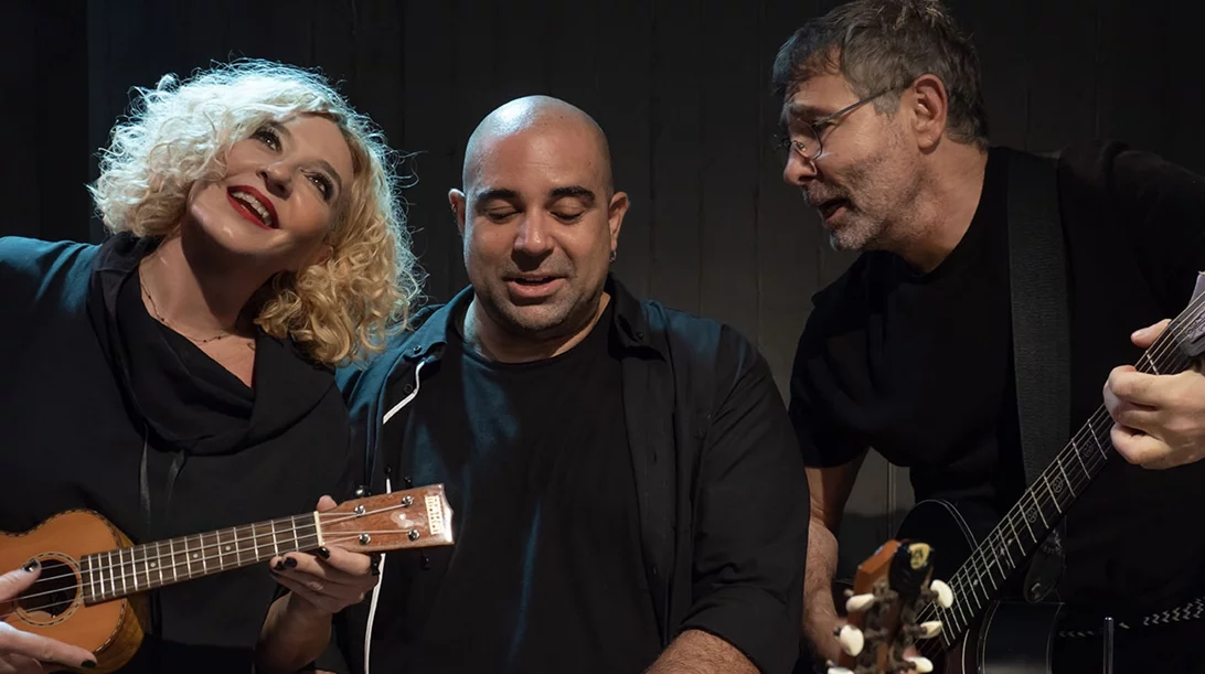 "Ok Boomer": Το ξεκατίνιασμα συνεχίζεται στο Μικρό Παλλάς μέχρι τις 26 Μαρτίου!