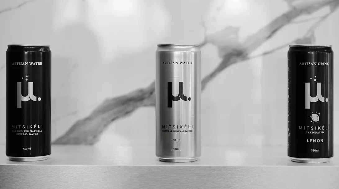 μ. Artisan Water στην έκθεση Χenia 2025: Το απόλυτο statement στην υψηλή φιλοξενία