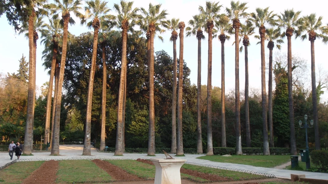 Λίγες ακόμα δωρεάν ξεναγήσεις σε ιστορικά σημεία της Αθήνας