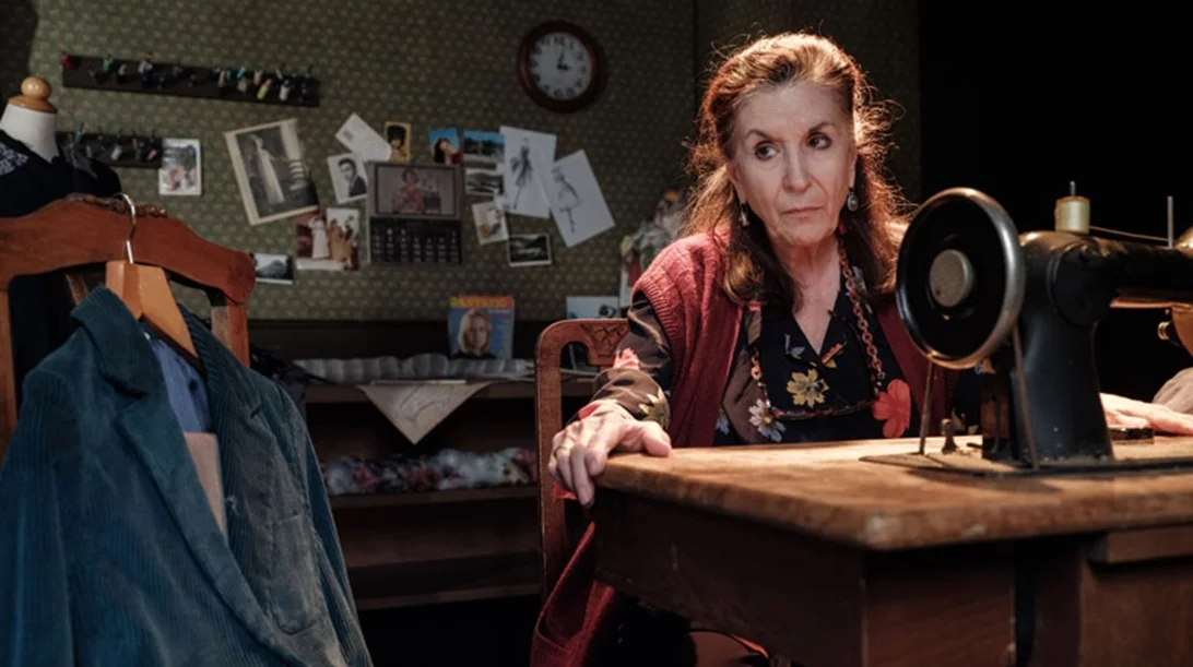 Νένα Μεντή: "Αγαπώ τη ζωή και πιστεύω στον άνθρωπο, παρά τις δυσκολίες"