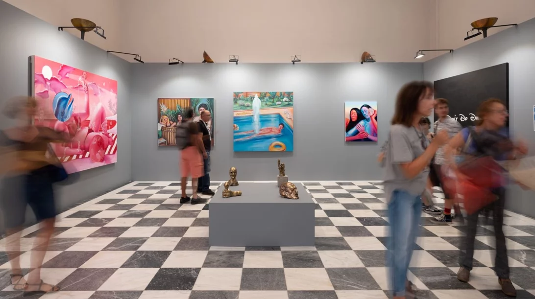 Art Athina 2024: Πώς μπορεί να δημιουργηθεί ένας υγιής δίαυλος συνεργασίας ανάμεσα σε γκαλερί και καλλιτέχνες;