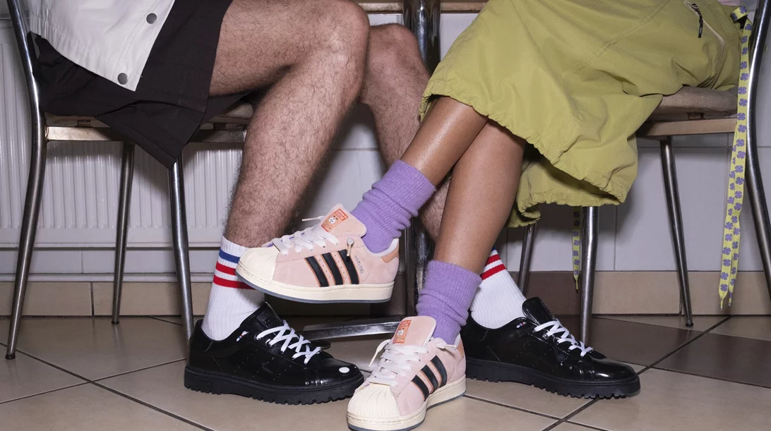 Τα adidas Originals γιορτάζουν τη νέα ταινία "SpongeBob SquarePants" με μια συλλεκτική συλλογή παπουτσιών