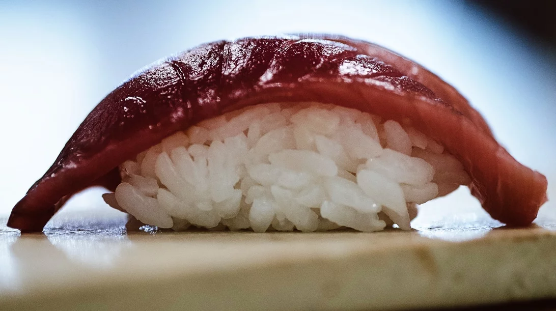 Προσκύνημα στο 'Sushimou', τον omakase ναό της Σκούφου