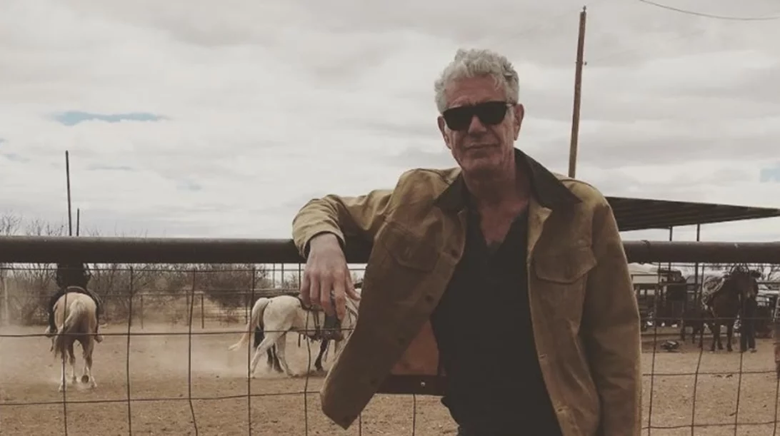 O Anthony Bourdain έφαγε τον κόσμο και κατασπάραξε τον ίδιο του τον εαυτό