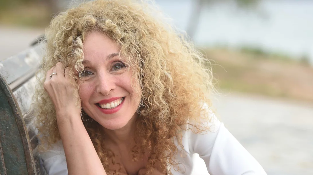 Χριστίνα Κουλουμπή: "Πιστεύω στην ομορφιά του θεάτρου για παιδιά που απευθύνεται και στους μεγαλύτερους"