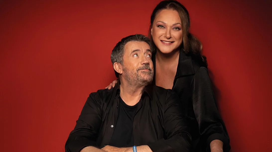 "Sexy Laundry": Παπαδόπουλος και Λουϊζίδου μελετούν τα αδιέξοδα των ερωτικών σχέσεων