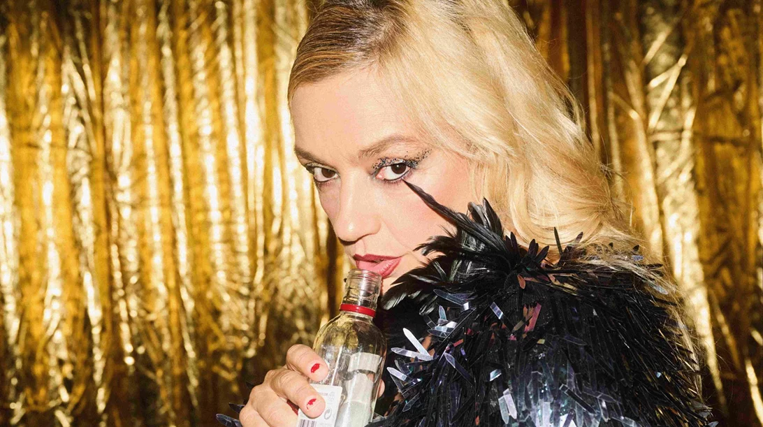 Τελευταία ευκαιρία για το "Και λέγε λέγε" της Λένας Κιτσοπούλου στο Θέατρο Τέχνης