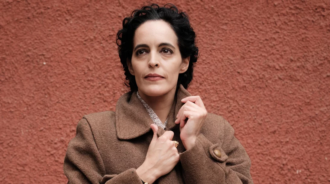 Τα "Τραγούδια της Σωτηρίας" με τη Χριστίνα Μαξούρη στο Θέατρο του Νέου Κόσμου