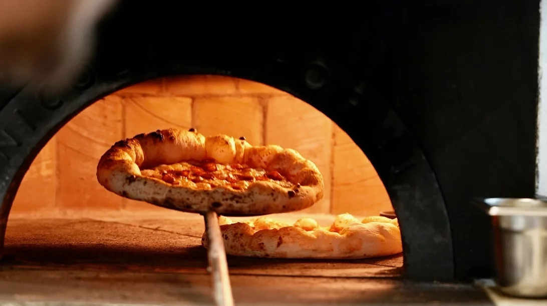 Στην Πεύκη, για μία από τις καλύτερες πίτσες της Αθήνας