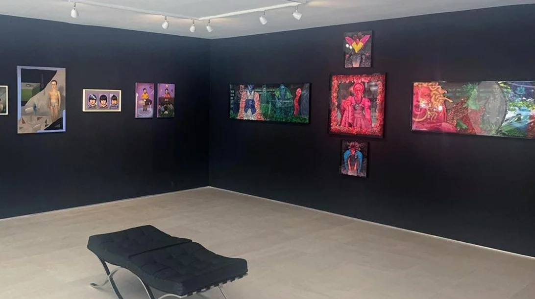 Ξενάγηση σε έργα σύγχρονης ζωγραφικής στην γκαλερί Sianti