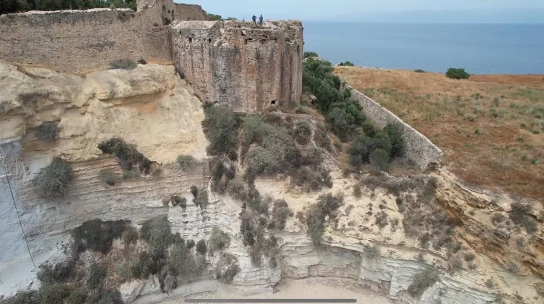 ΥΠΠΟ: Θωρακίζεται το Κάστρο της Κορώνης