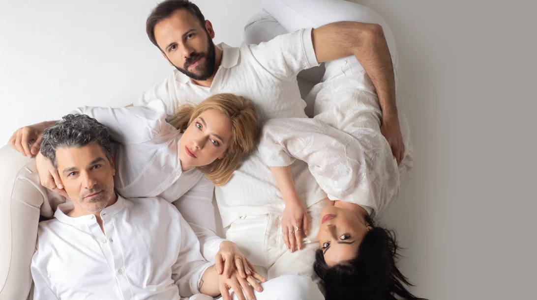 "Το ψέμα" κάτω από τ’ αστέρια - Η απόλυτη καλοκαιρινή κωμωδία στο Θέατρο Λαμπέτη!